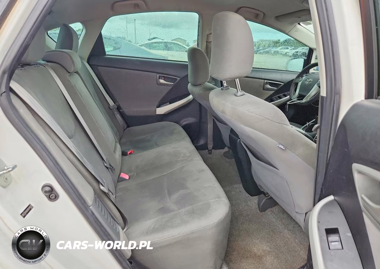 2012 Toyota Prius Two VIN:JTDKN3DU0C5498376 - 10