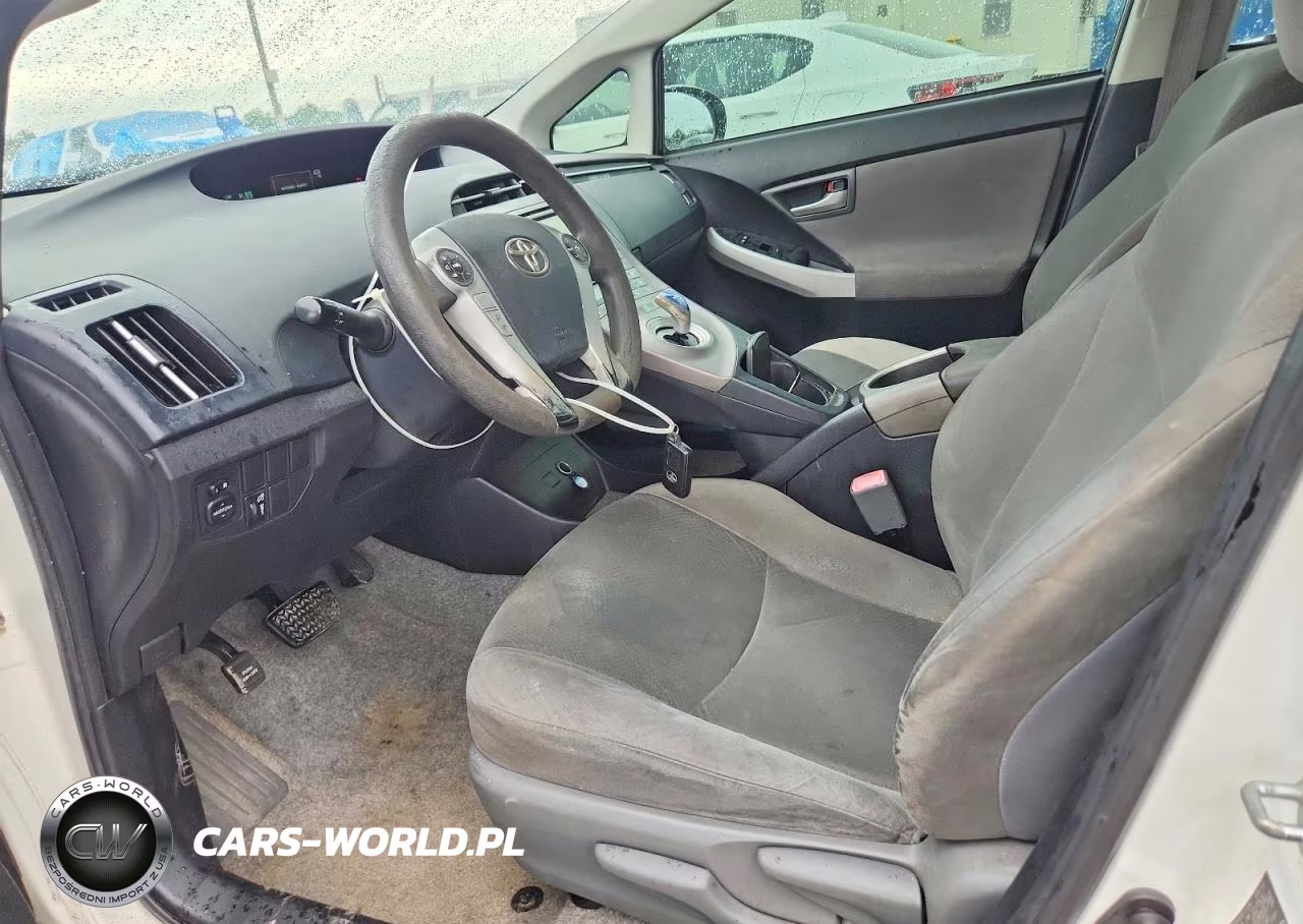 2012 Toyota Prius Two VIN:JTDKN3DU0C5498376 - 7