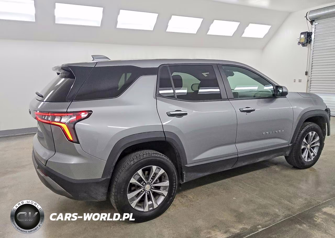 2025 Chevrolet Equinox Lt VIN:3GNAXHEG8SL317302 - 3