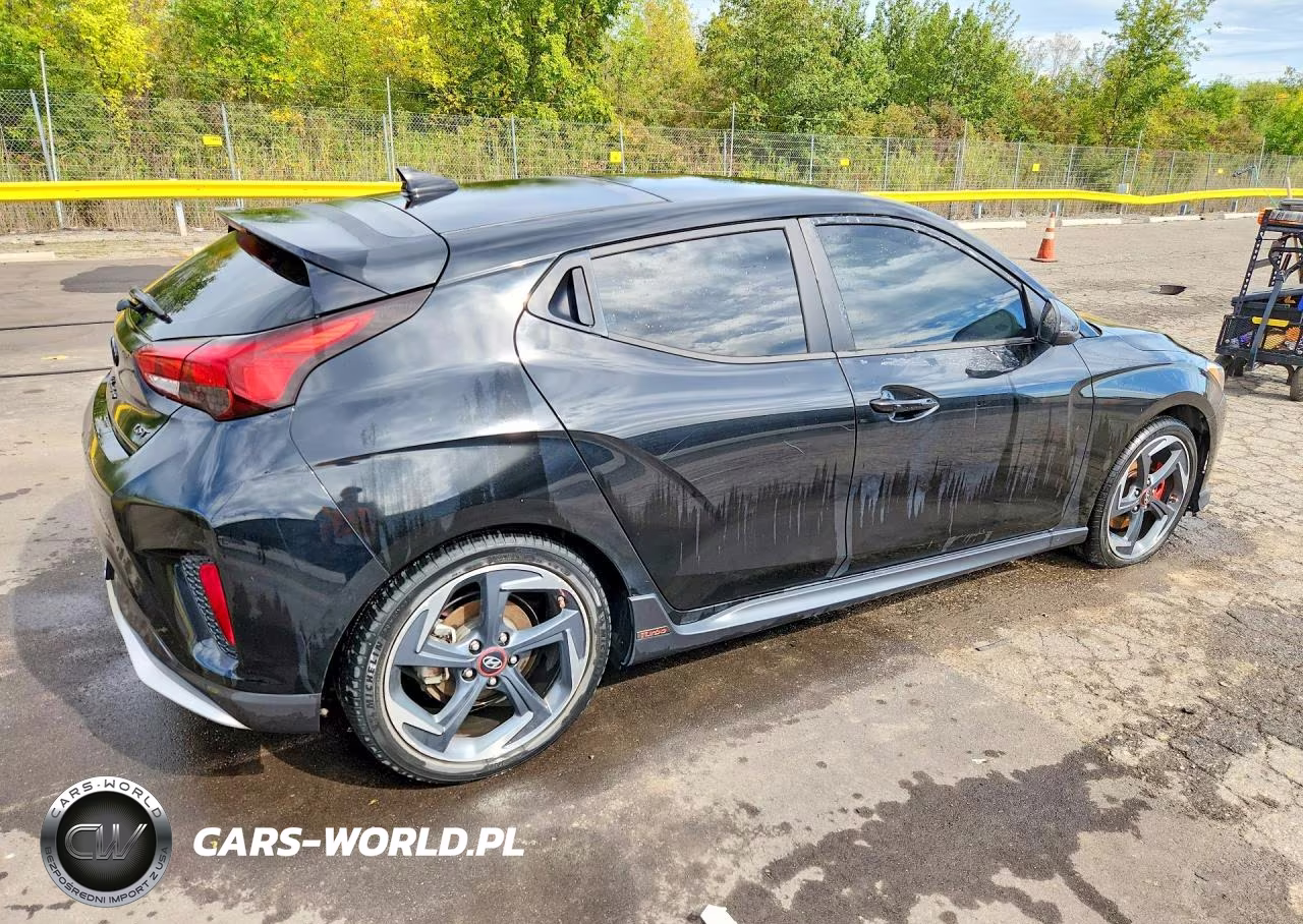 2019 Hyundai Veloster Turbo 1.6T VIN:KMHTH6AB8KU012414 - 3