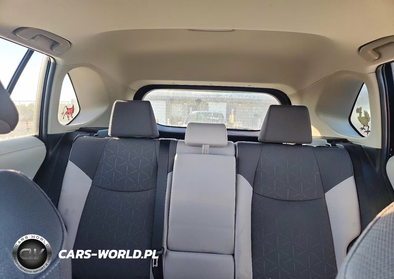 2025 Toyota Rav4 Xle VIN:2T3W1RFV1SC305604 - 10