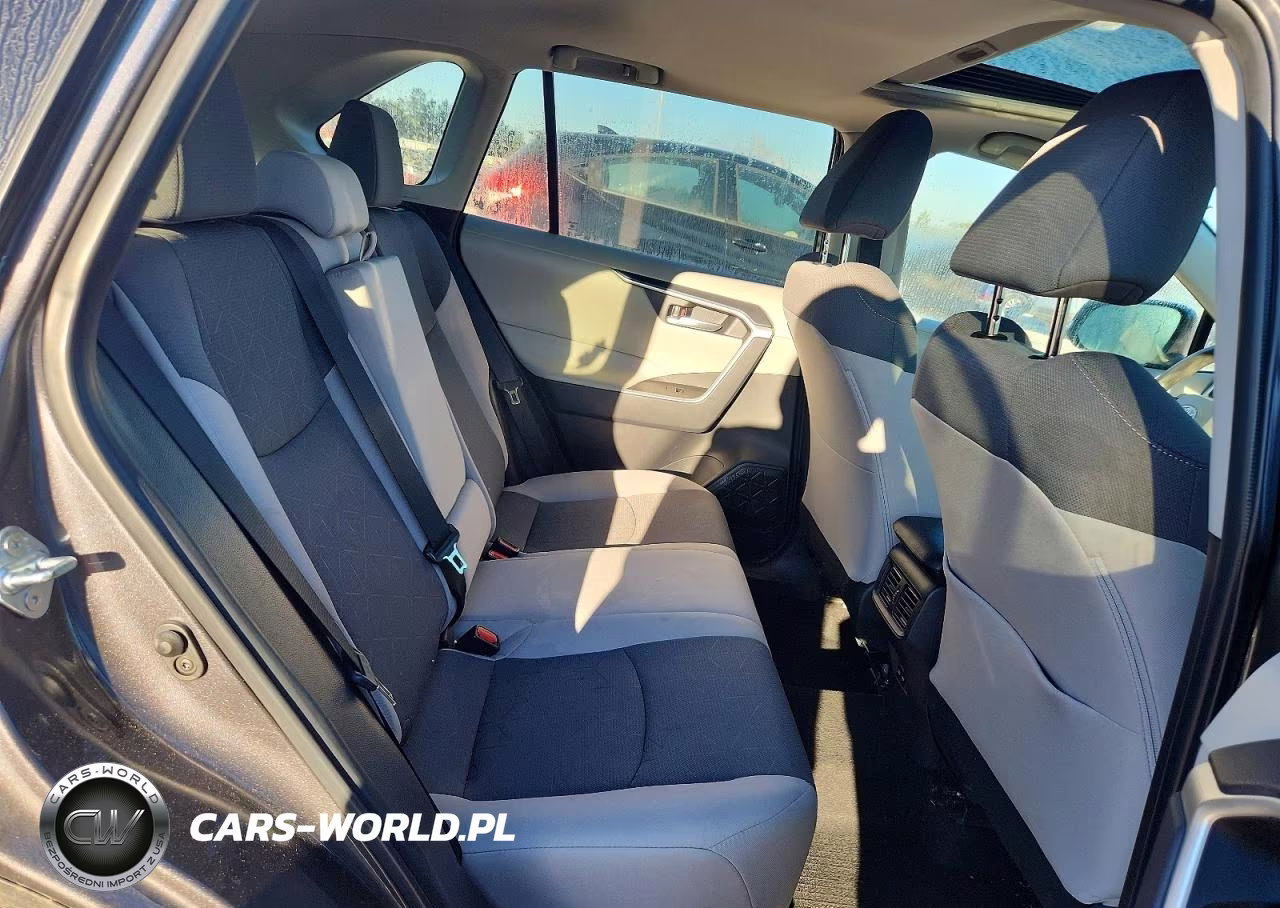 2025 Toyota Rav4 Xle VIN:2T3W1RFV1SC305604 - 11