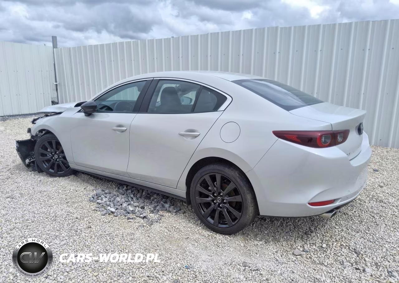 2026 Mazda 3 Select Sport VIN:JM1BPABL4T1865943 - 2