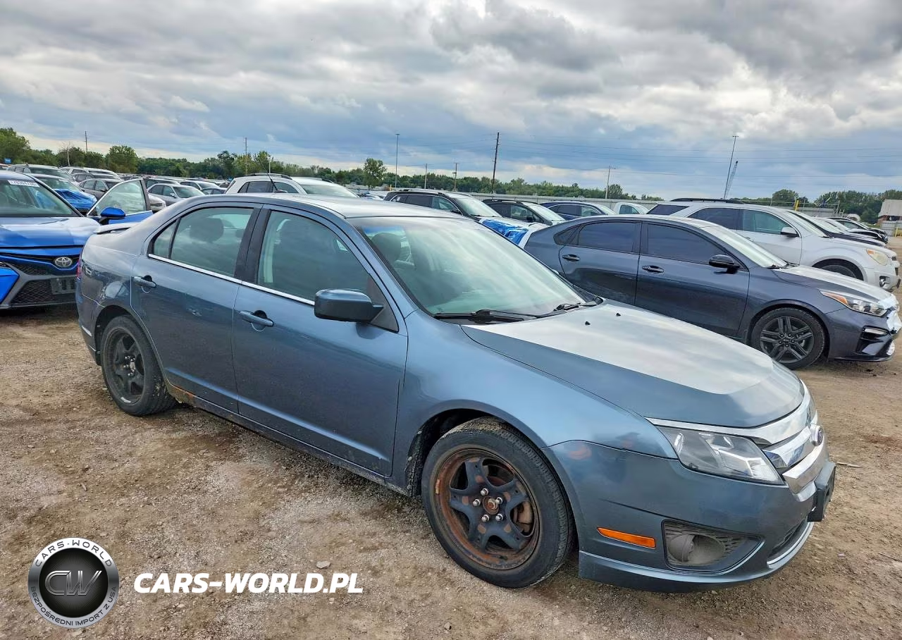 2011 Ford Fusion Se VIN:3FAHP0HG9BR319115 - 4