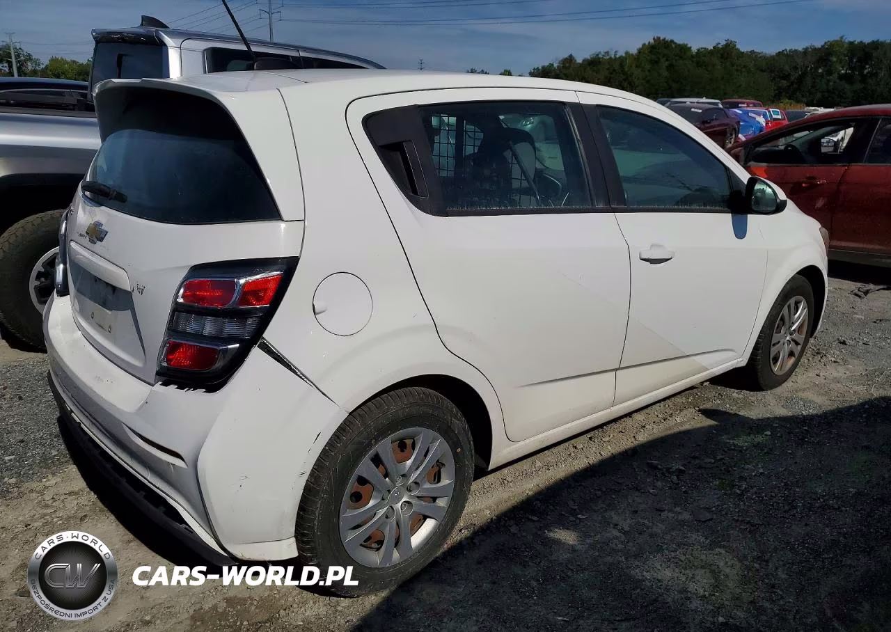 2017 Chevrolet Sonic VIN:1G1JG6SH1H4172766 - 3