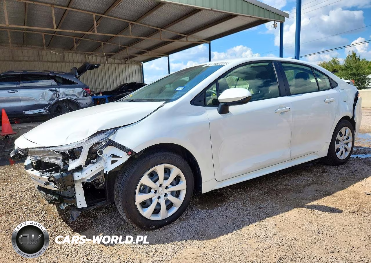2026 Toyota Corolla Hybrid Le VIN:JTDBCMFE8T3140696 - 1