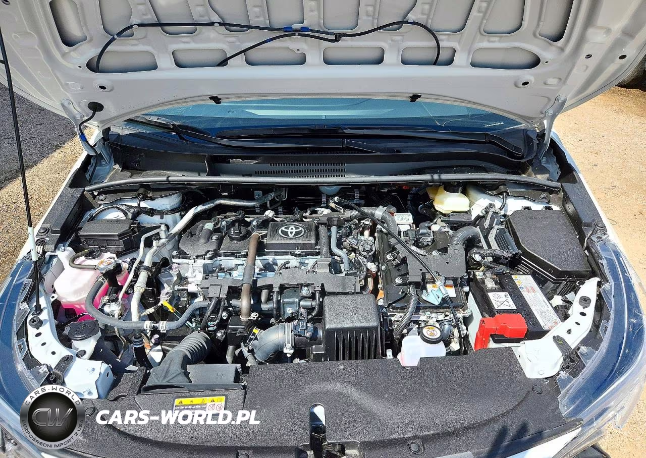 2026 Toyota Corolla Hybrid Le VIN:JTDBCMFE8T3140696 - 11