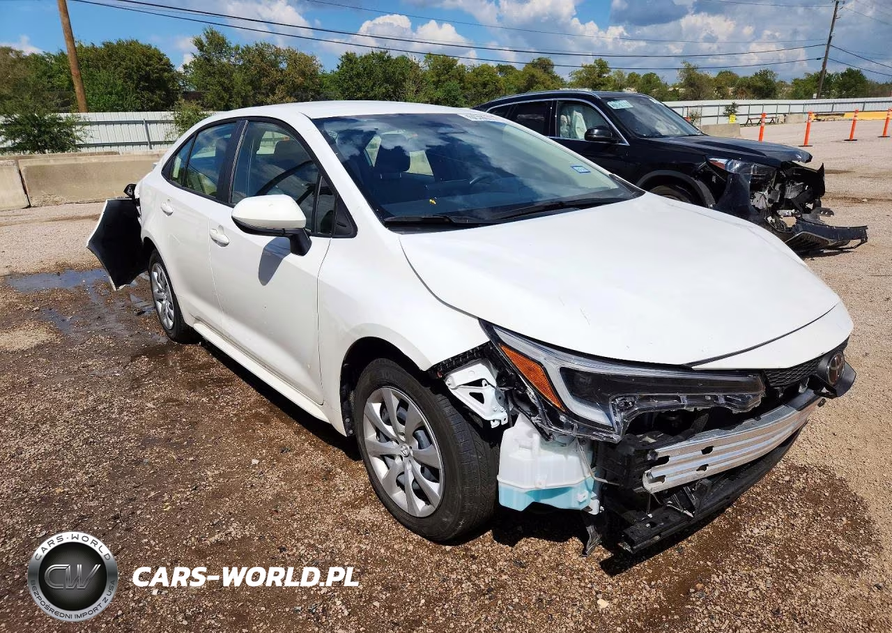 2026 Toyota Corolla Hybrid Le VIN:JTDBCMFE8T3140696 - 4