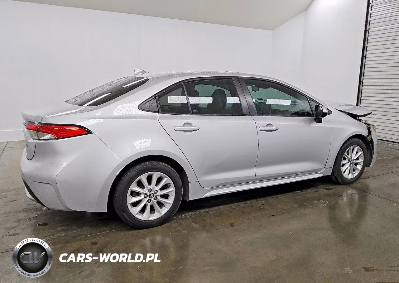 2020 Toyota Corolla Le VIN:5YFHPRAE1LP023567 - 3