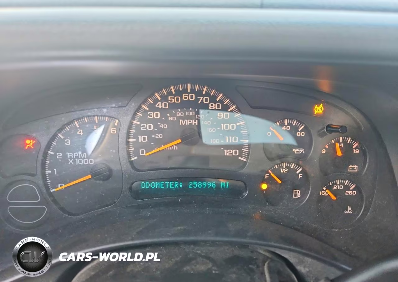 2005 GMC Yukon Xl C1500 VIN:1GKEC16Z35R109830 - 9