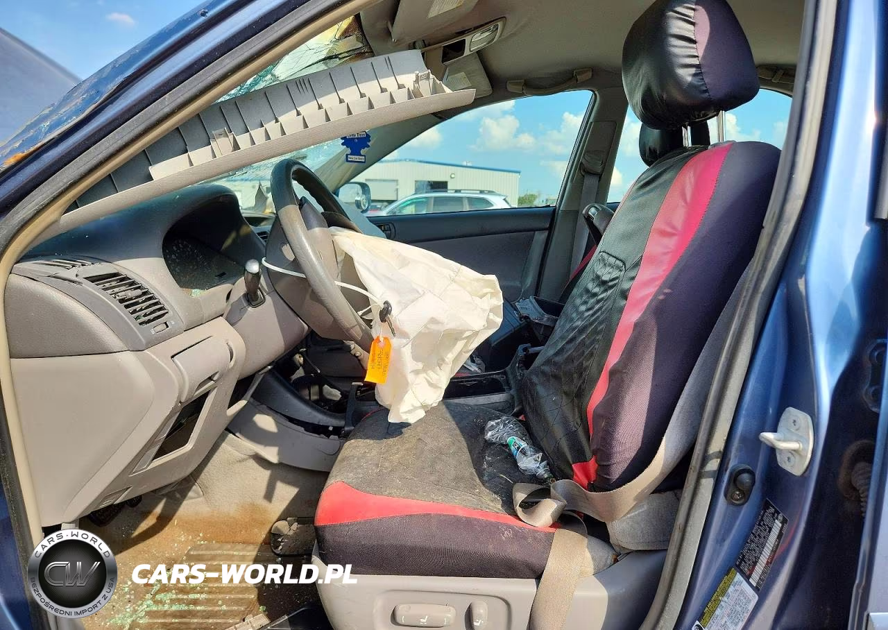 2004 Toyota Camry Le VIN:4T1BE32K14U856914 - 7