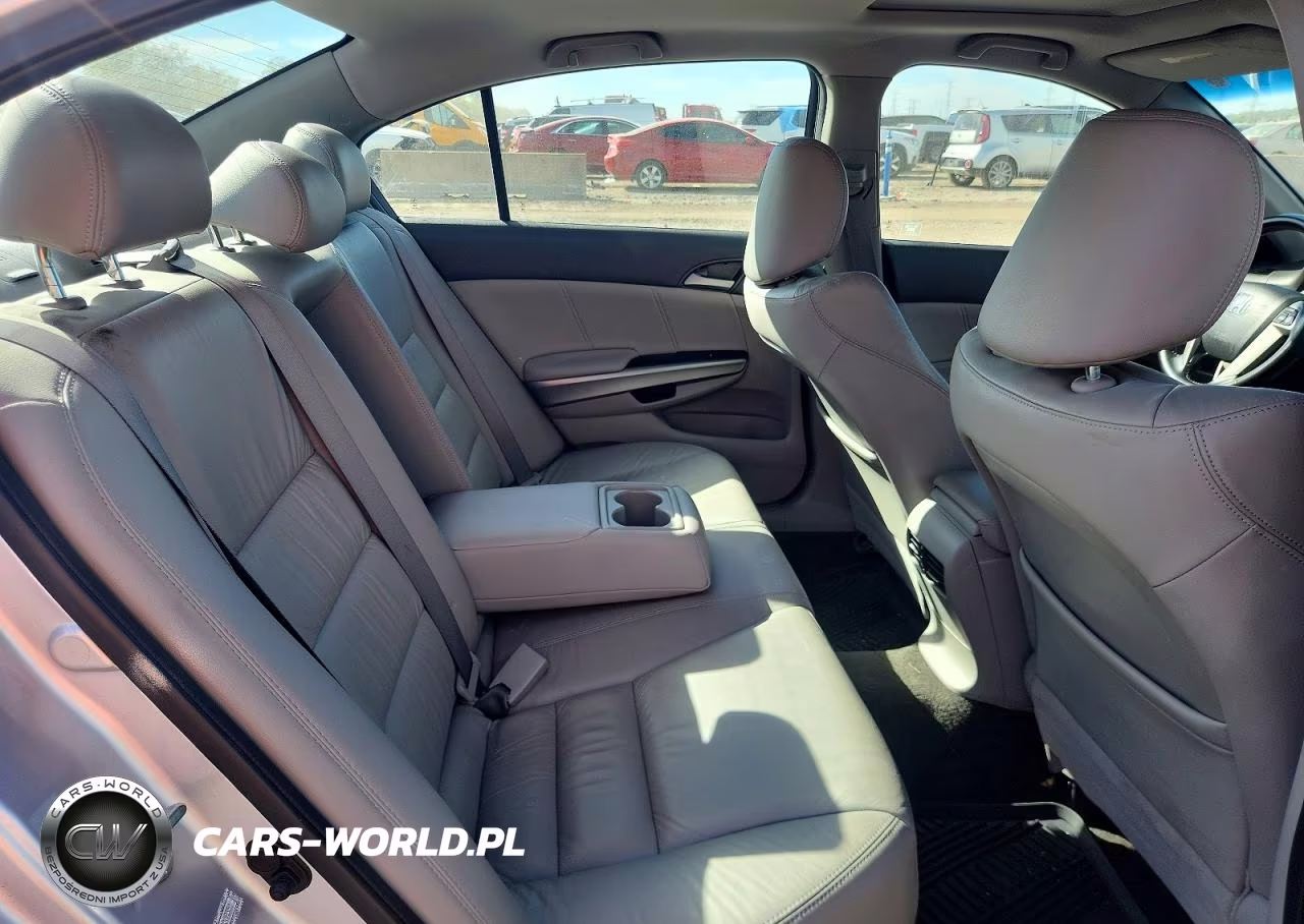 2010 Honda Accord Exl VIN:1HGCP3F86AA008351 - 10