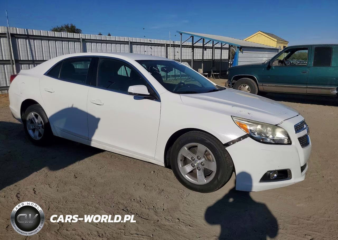 2013 Chevrolet Malibu 1Lt VIN:1G11C5SA8DF129839 - 4