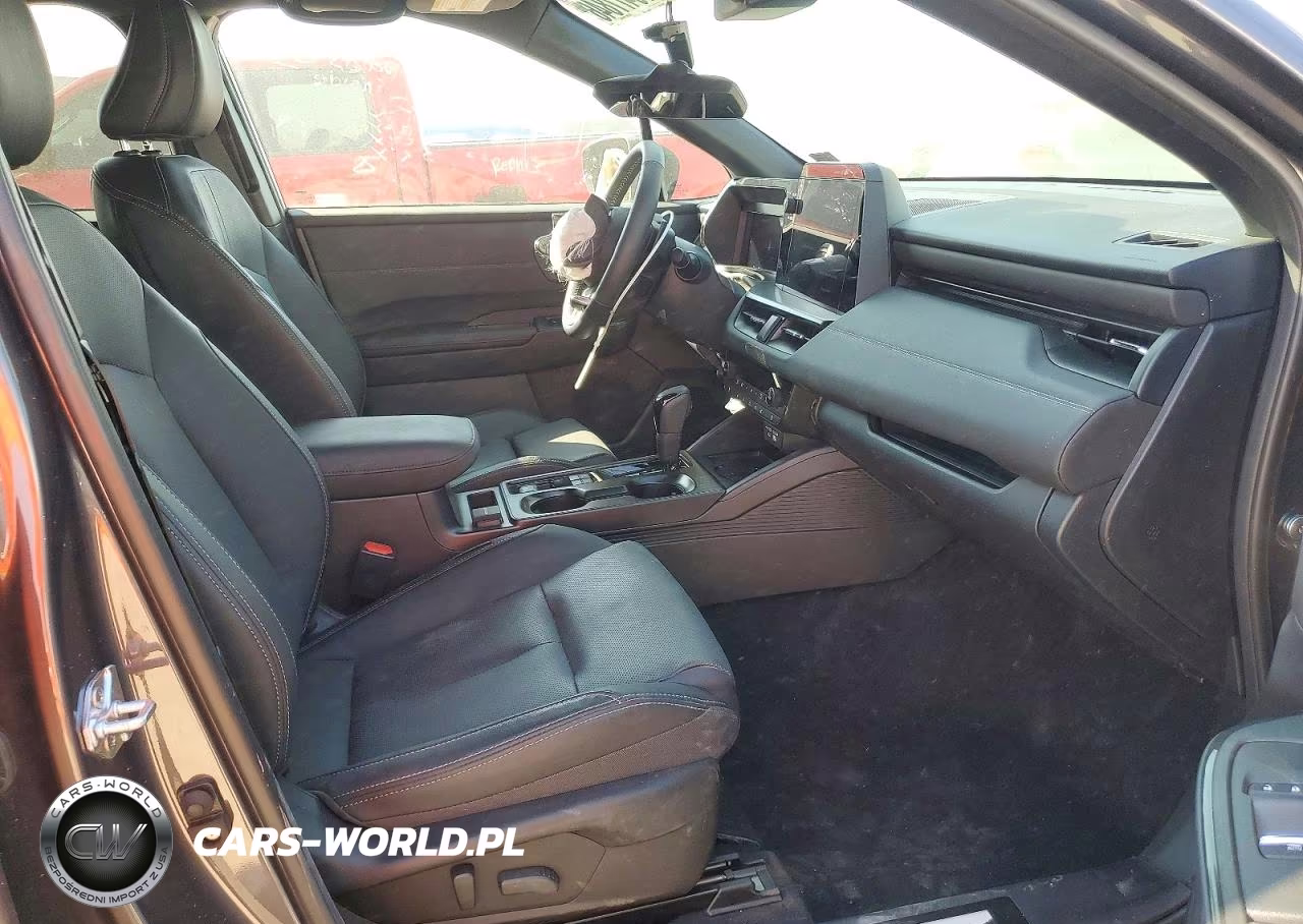 2026 Subaru Outback Touring VIN:JF2BUPED6TY480926 - 7