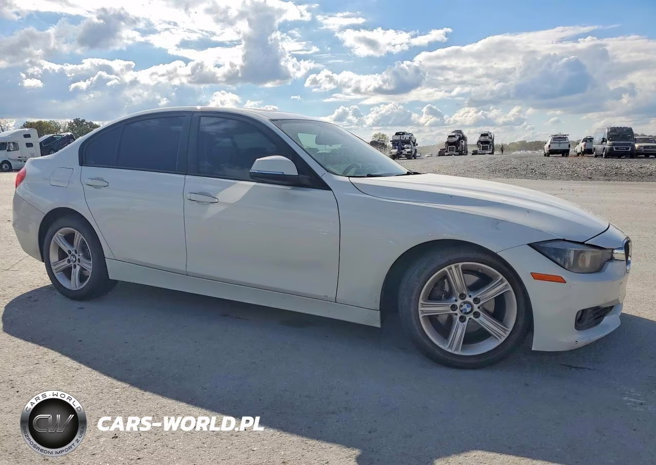 2013 BMW 328 I VIN:WBA3A5G59DNP19911 - 4