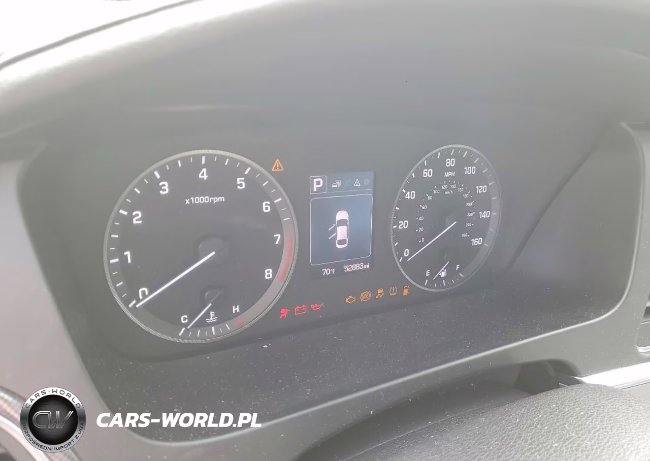 2015 Hyundai Sonata Sport VIN:5NPE34AF3FH023713 - 9