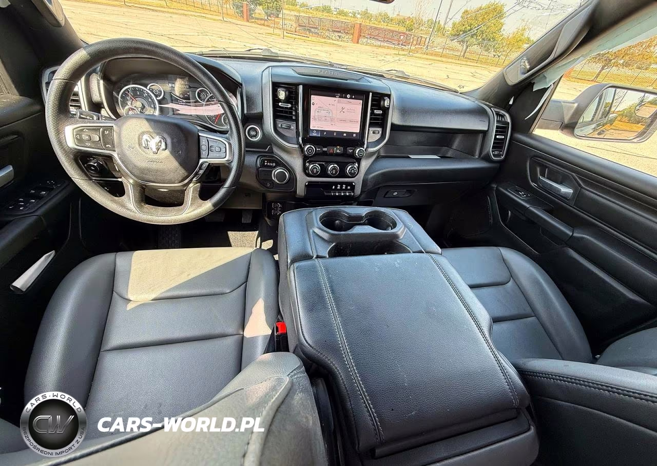 2026 Ram 1500 Tradesman VIN:1C6SRECG0TN368066 - 9