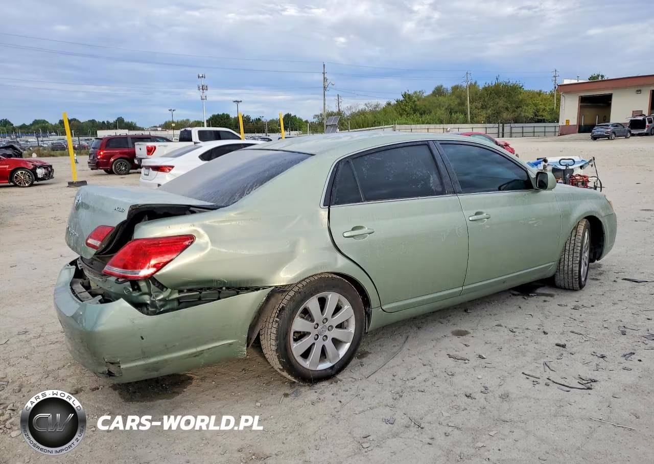 2005 Toyota Avalon Xls VIN:4T1BK36B05U028017 - 3