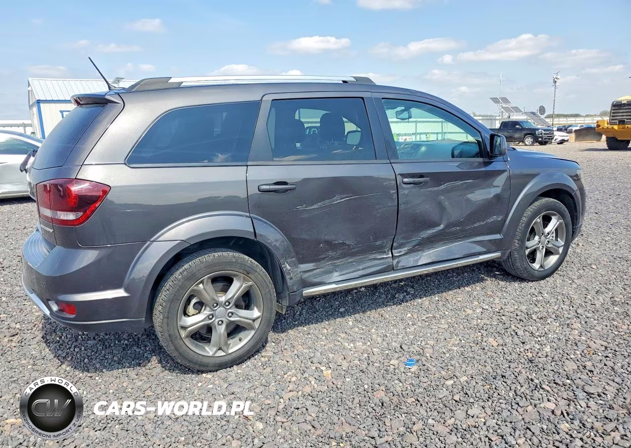2016 Dodge Journey Crossroad VIN:3C4PDDGG2GT174369 - 3