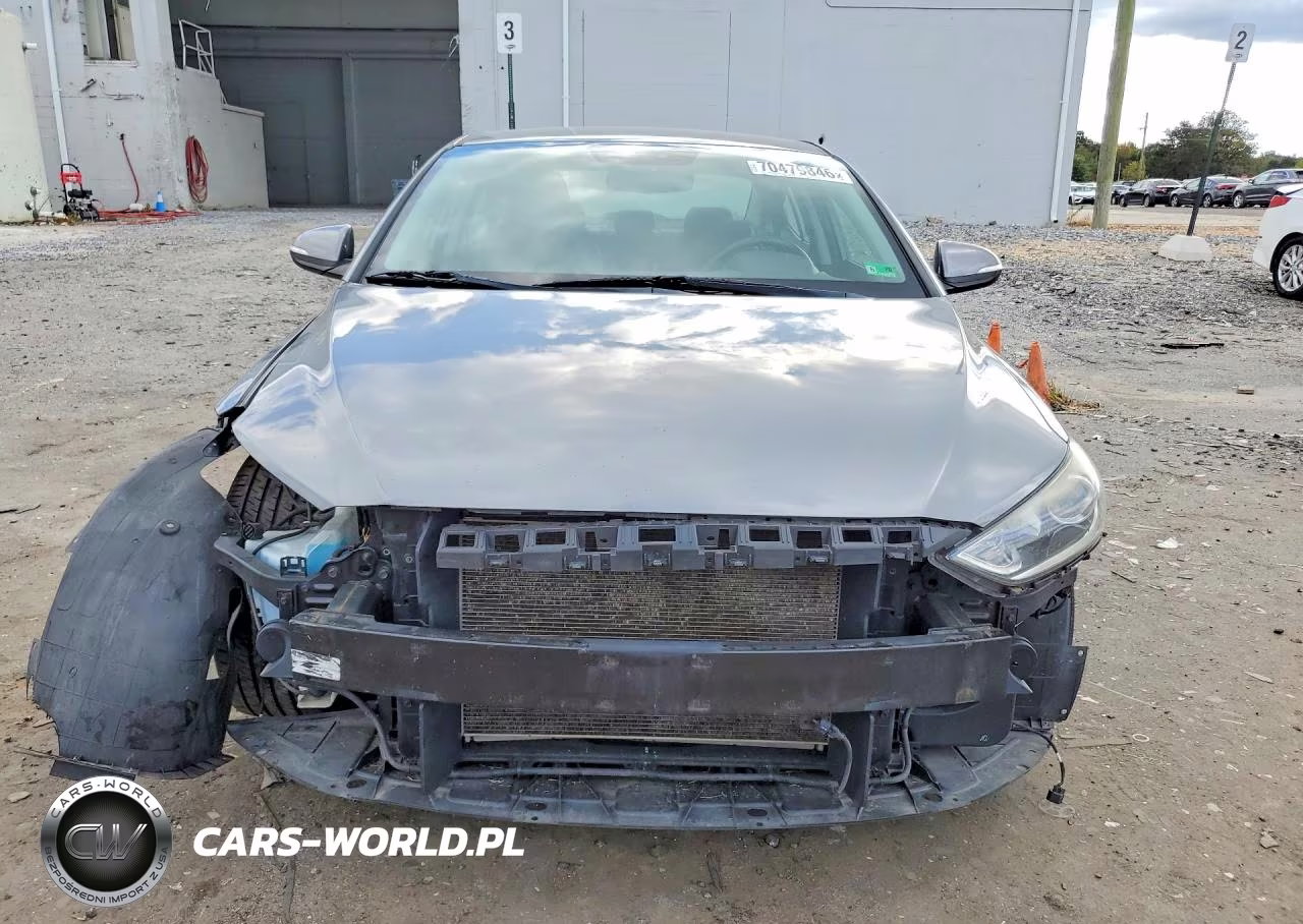 2018 Hyundai Elantra Limited VIN:5NPD84LF8JH291448 - 5