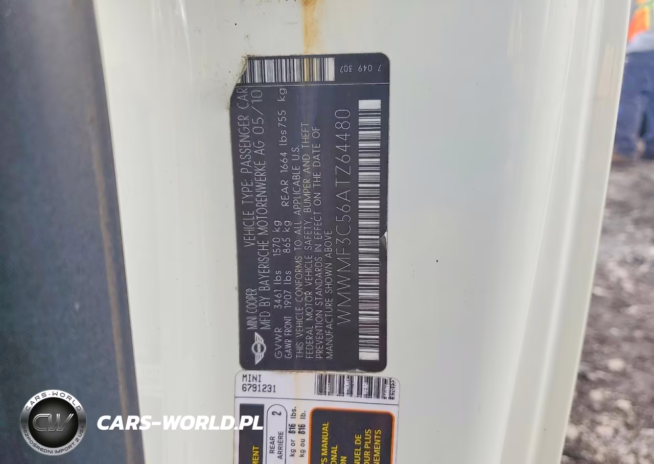 2010 Mini Cooper VIN:WMWMF3C56ATZ64480 - 12