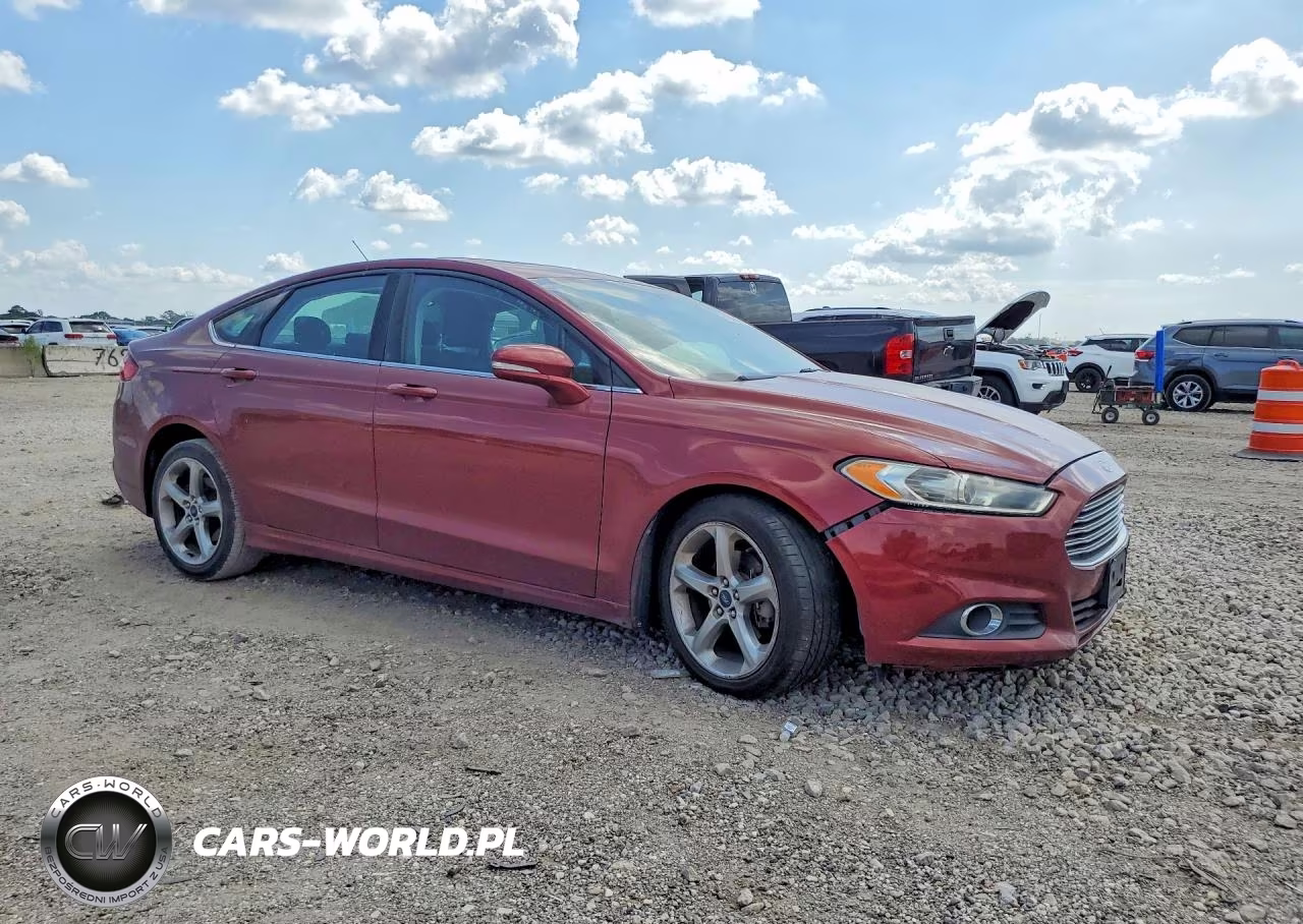 2014 Ford Fusion Se VIN:3FA6P0HDXER108247 - 4