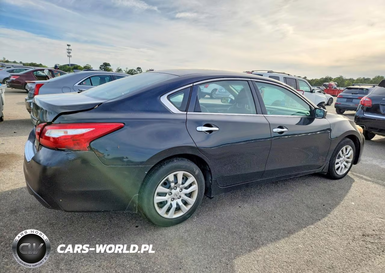 2017 Nissan Altima 2.5 S VIN:1N4AL3AP1HC263042 - 3