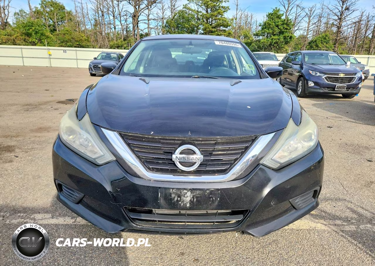 2017 Nissan Altima 2.5 S VIN:1N4AL3AP1HC263042 - 5