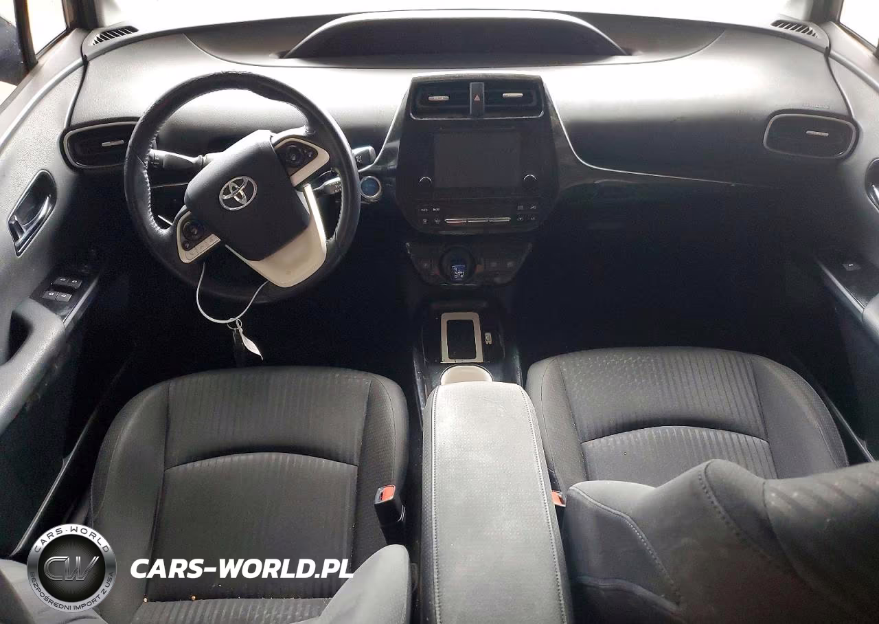 2016 Toyota Prius Three VIN:JTDKARFU9G3013746 - 8