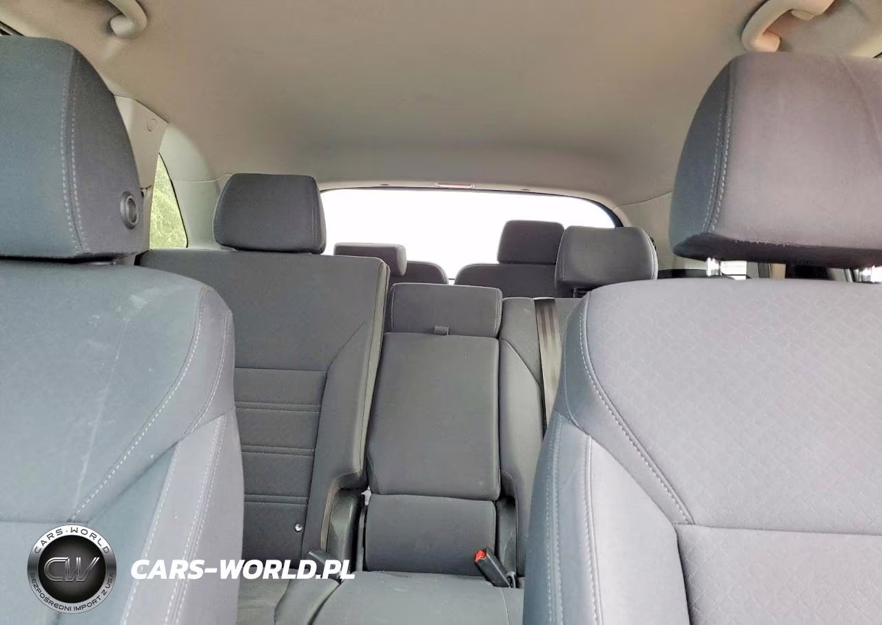 2019 Kia Sorento Lx VIN:5XYPGDA31KG438713 - 10