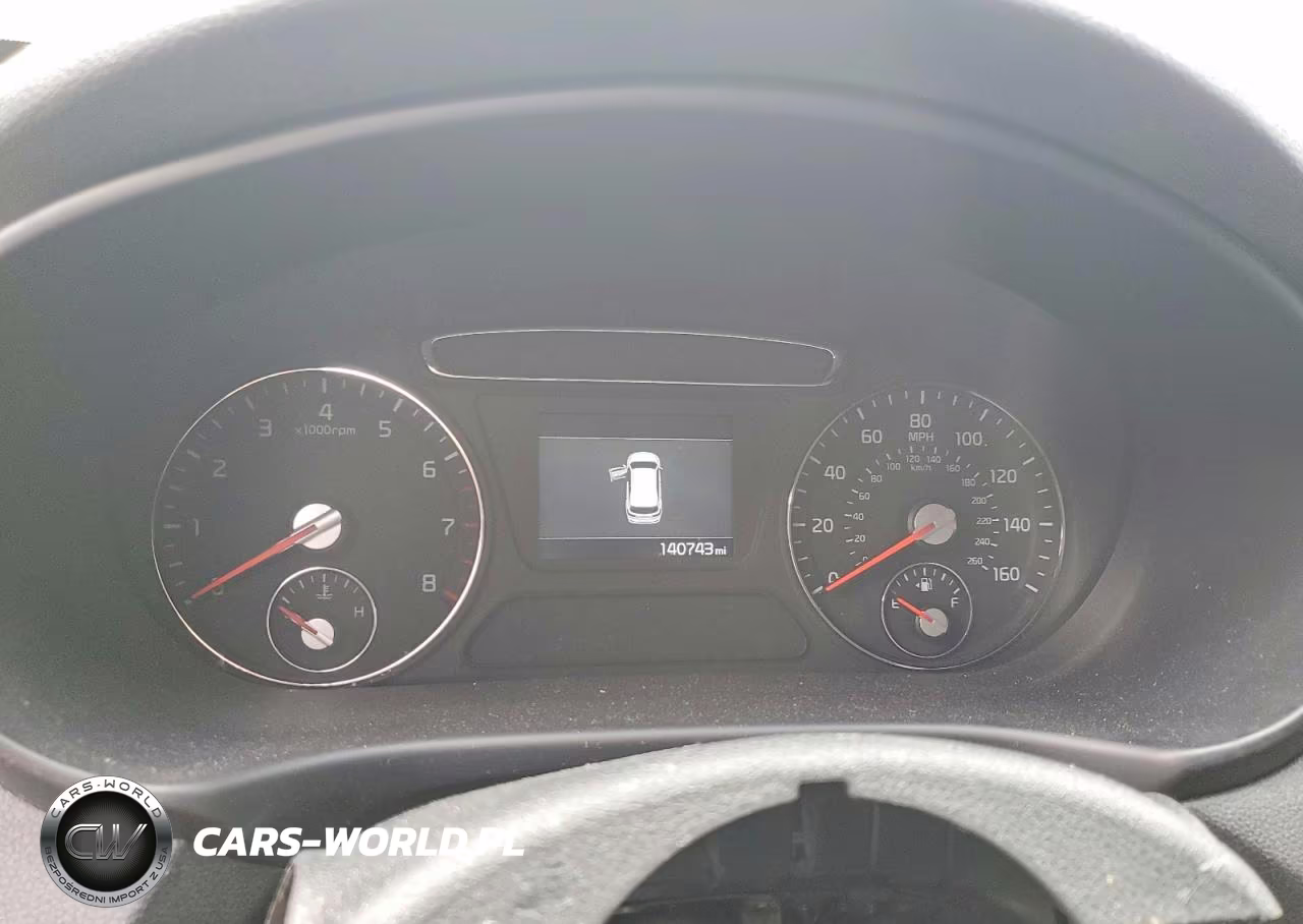 2019 Kia Sorento Lx VIN:5XYPGDA31KG438713 - 9