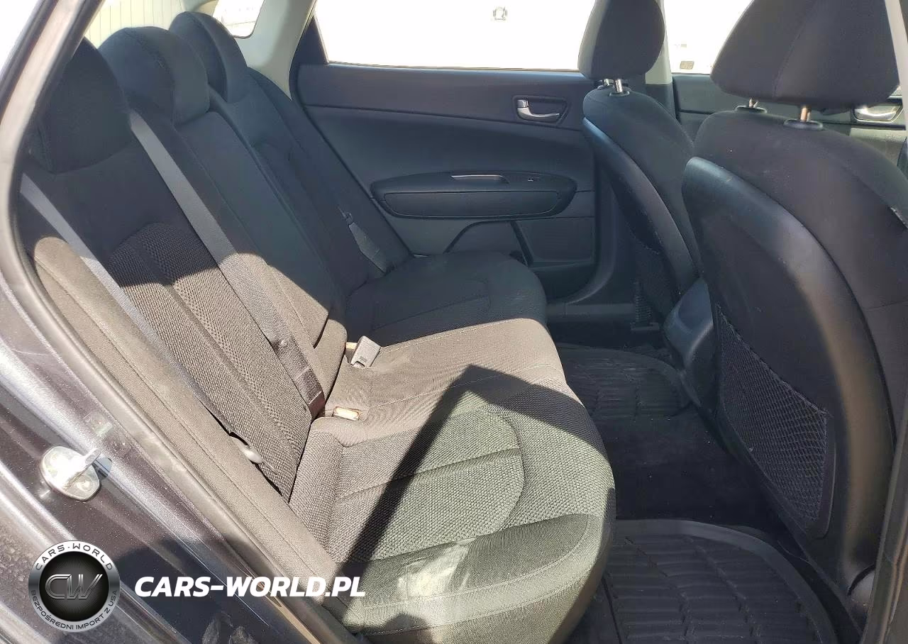 2020 Kia Optima Lx VIN:5XXGT4L34LG409754 - 10