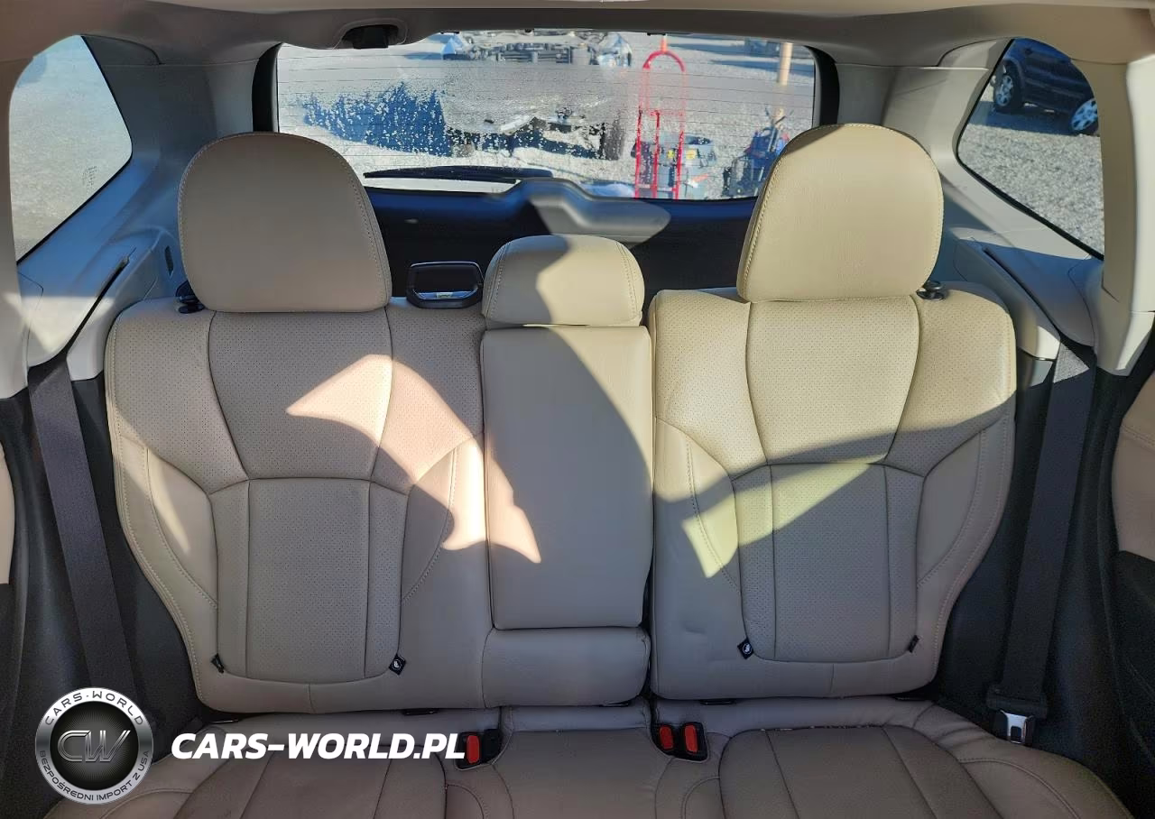 2023 Subaru Forester Premium VIN:JF2SKAEC0PH452975 - 10