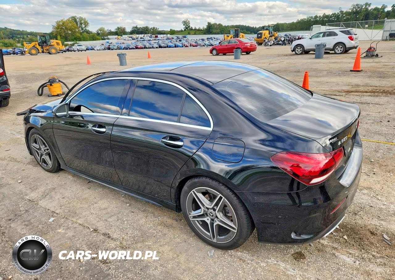 2020 Mercedes-Benz A 220 4Matic VIN:W1K3G4FB7LW046974 - 2