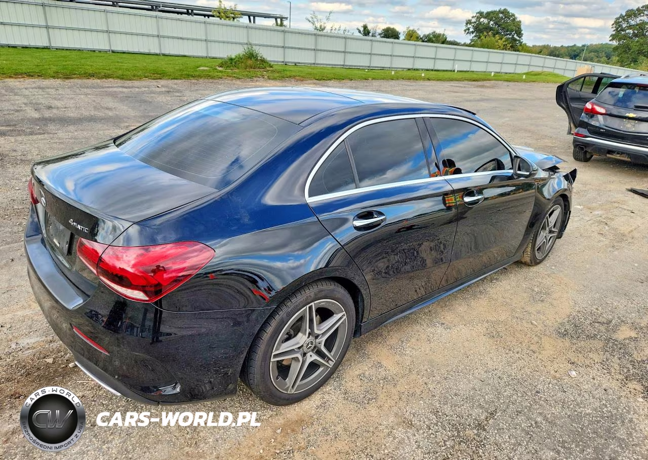 2020 Mercedes-Benz A 220 4Matic VIN:W1K3G4FB7LW046974 - 3
