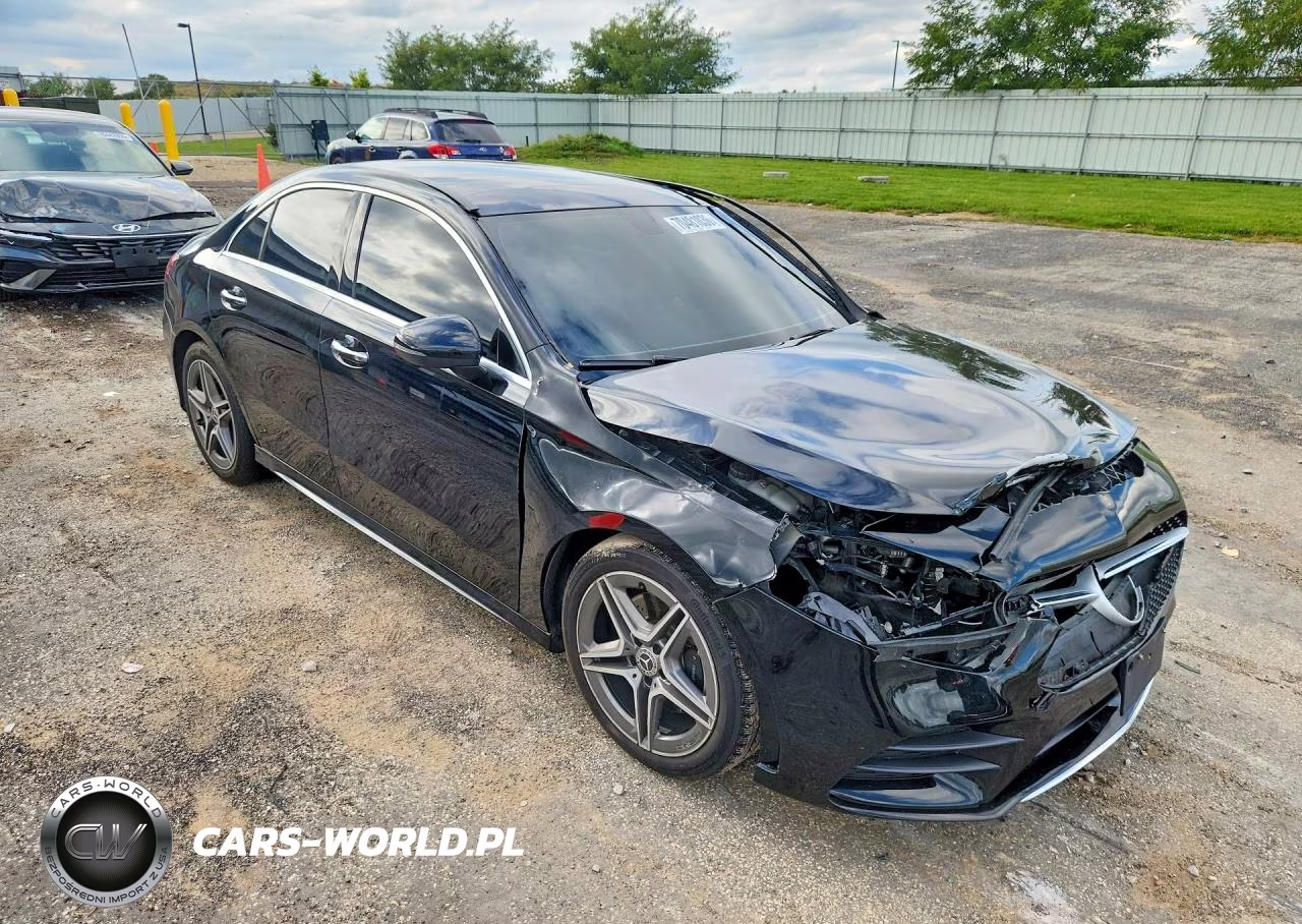 2020 Mercedes-Benz A 220 4Matic VIN:W1K3G4FB7LW046974 - 4