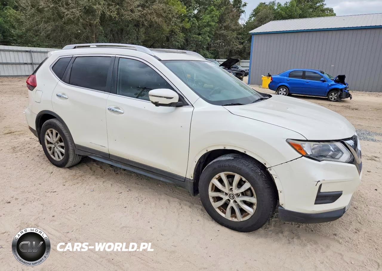 2018 Nissan Rogue Sv VIN:JN8AT2MT5JW453710 - 4
