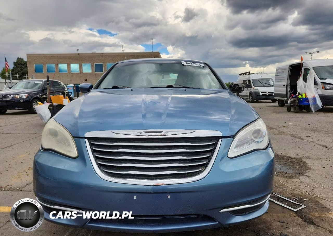 2011 Chrysler 200 Touring VIN:1C3BC1FG7BN538506 - 5