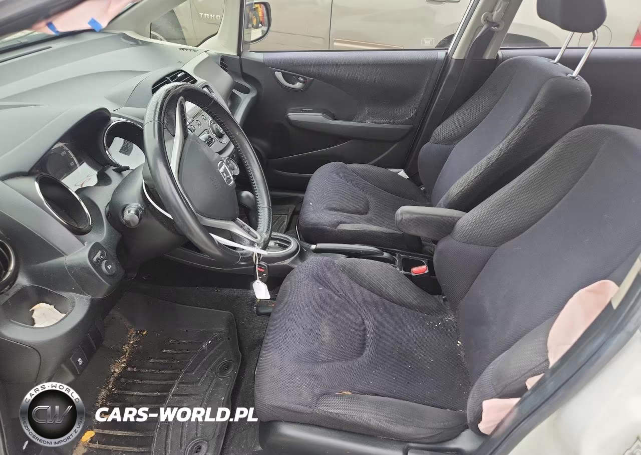 2013 Honda Fit Sport VIN:JHMGE8H55DC030418 - 7