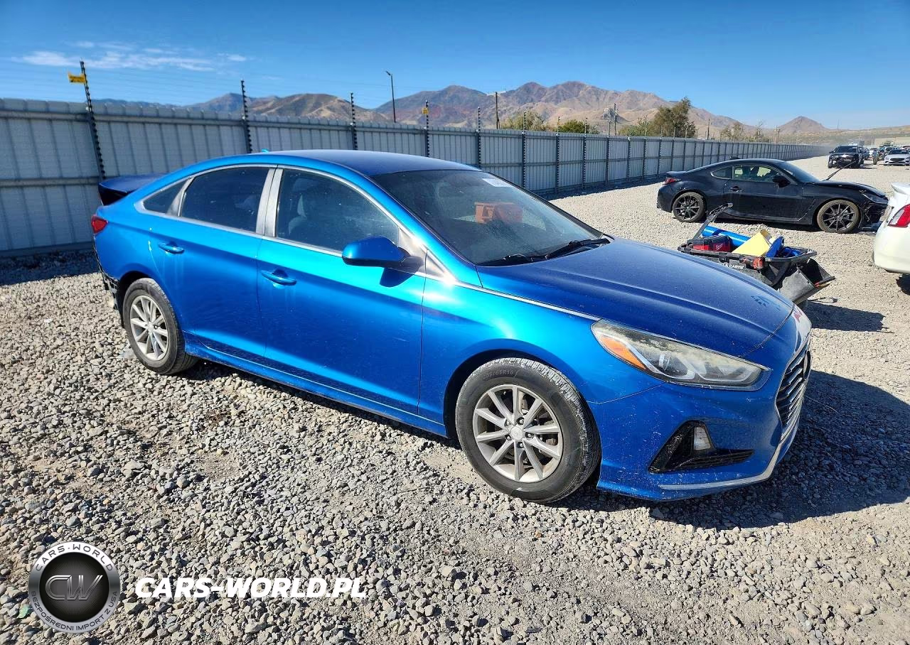 2018 Hyundai Sonata Se VIN:5NPE24AF1JH602159 - 4
