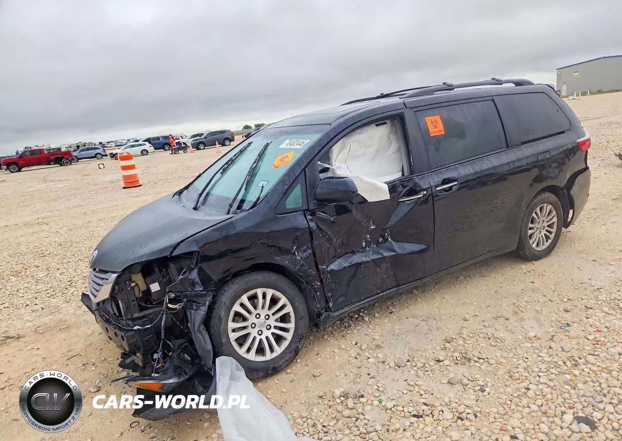2016 Toyota Sienna Xle 8-Passenger