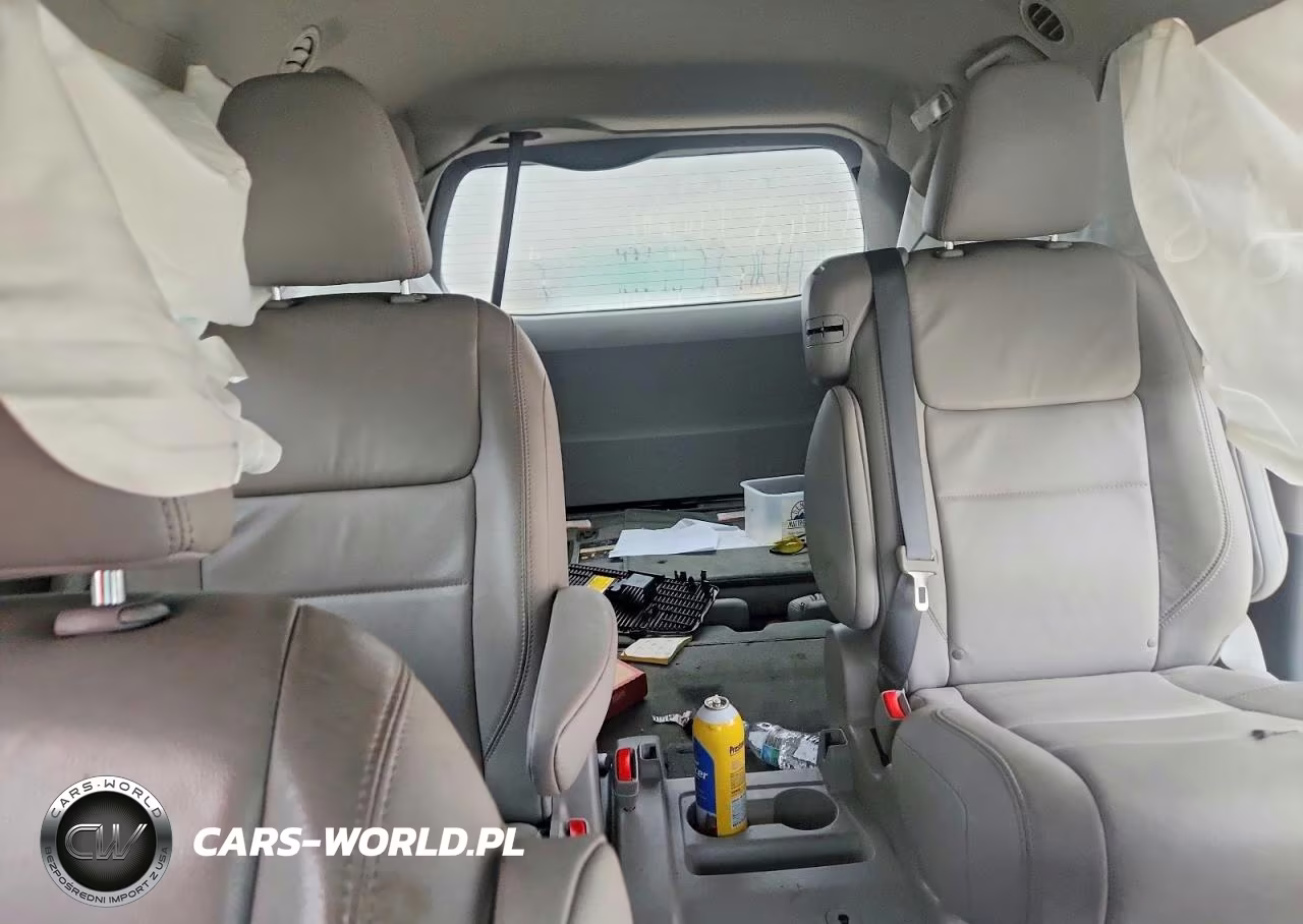 2016 Toyota Sienna Xle 8-Passenger VIN:5TDYK3DC4GS720413 - 10