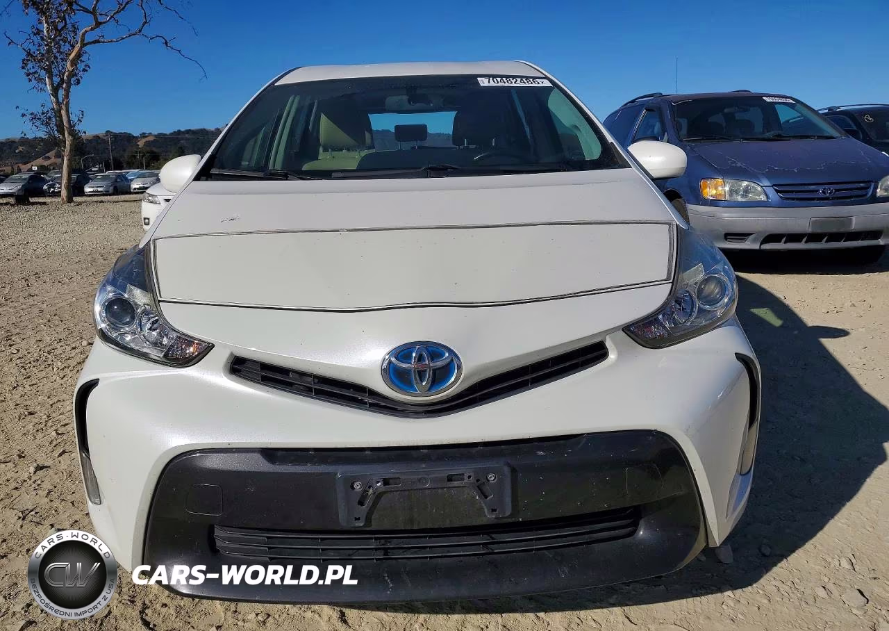 2017 Toyota Prius V Four VIN:JTDZN3EU2HJ056534 - 5