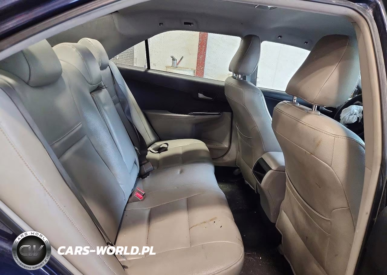 2014 Toyota Camry Le VIN:4T4BF1FK3ER385156 - 10