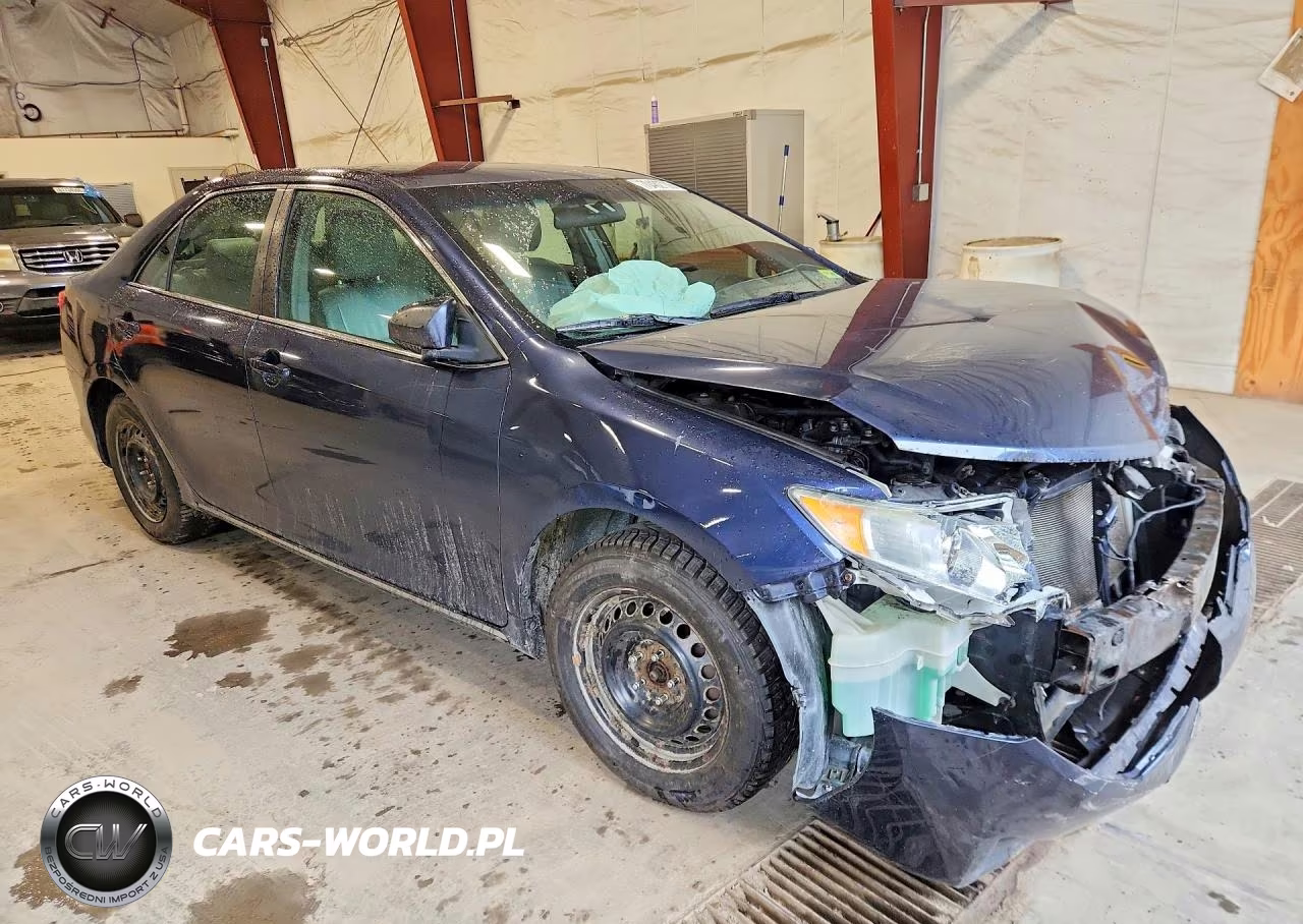 2014 Toyota Camry Le VIN:4T4BF1FK3ER385156 - 4