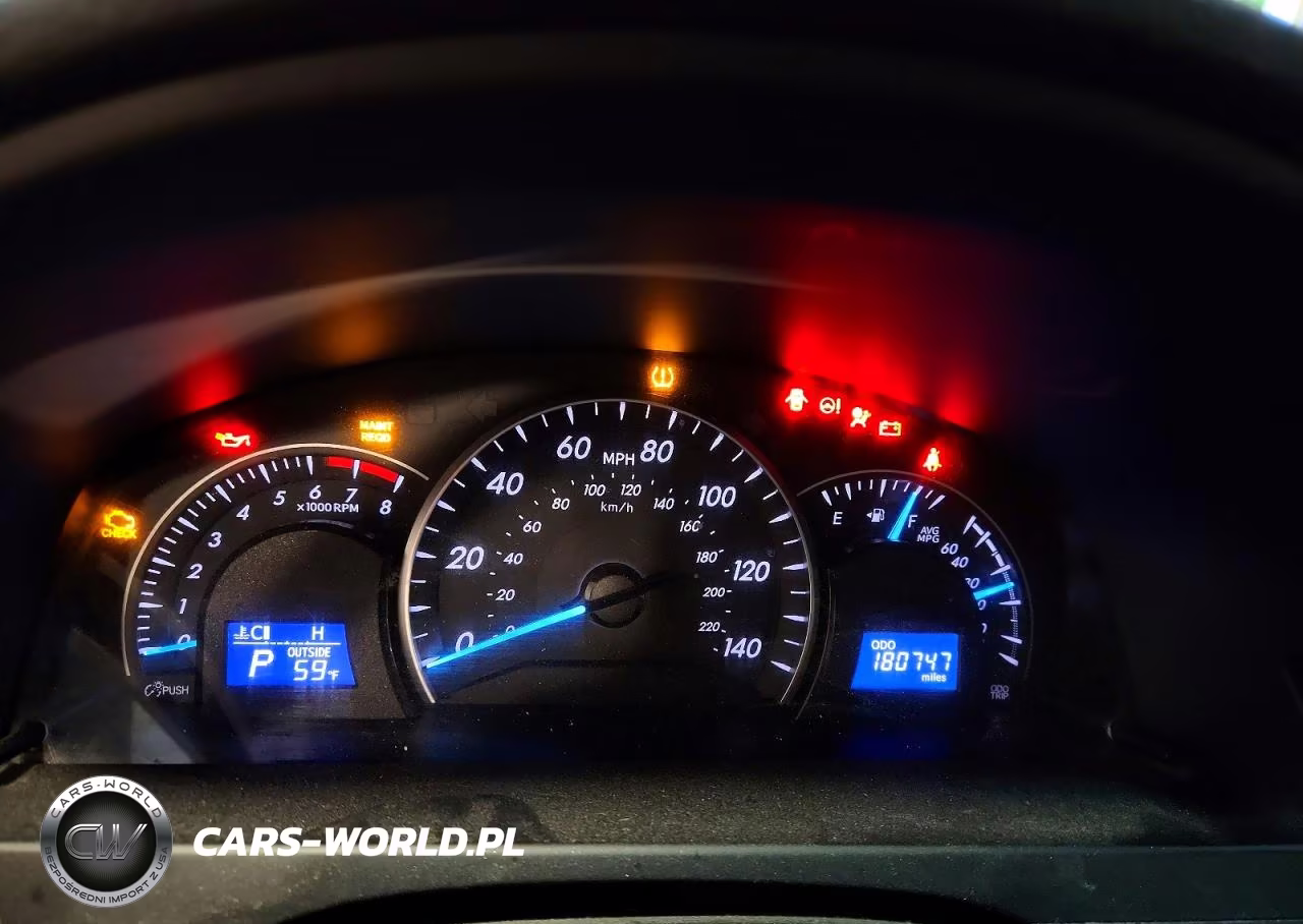 2014 Toyota Camry Le VIN:4T4BF1FK3ER385156 - 9