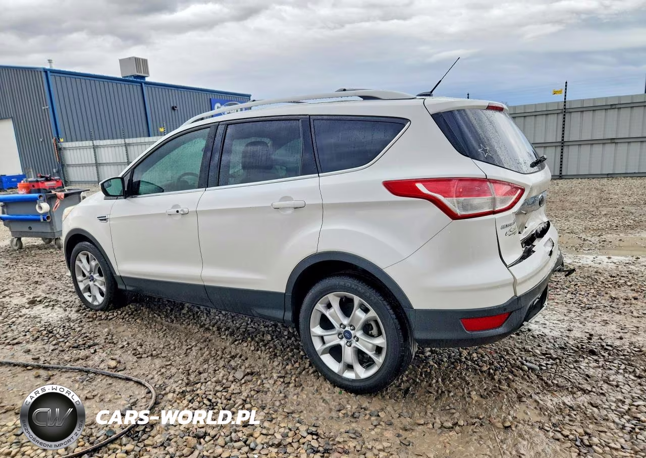 2015 Ford Escape Titanium VIN:1FMCU0J9XFUB31481 - 2
