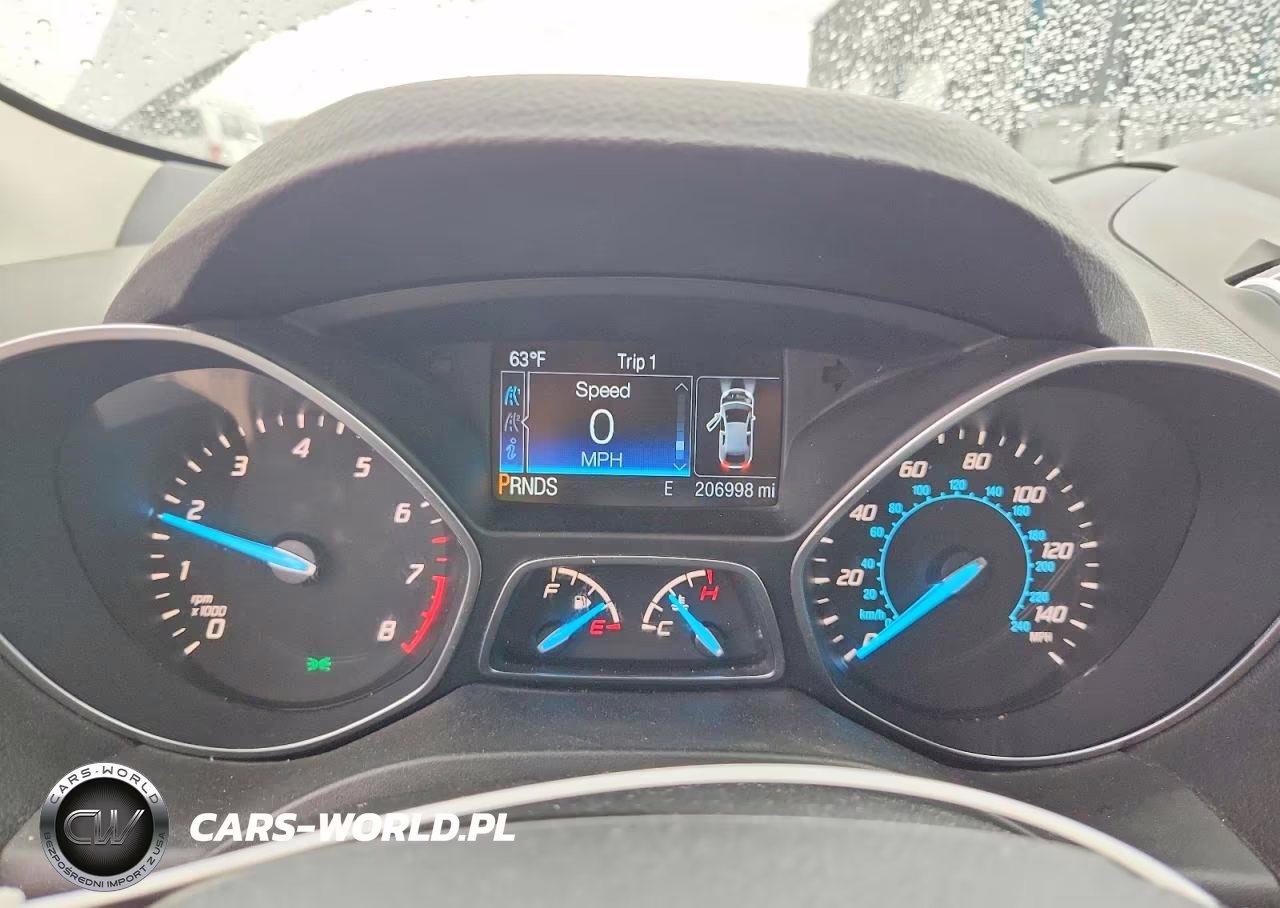 2015 Ford Escape Titanium VIN:1FMCU0J9XFUB31481 - 9