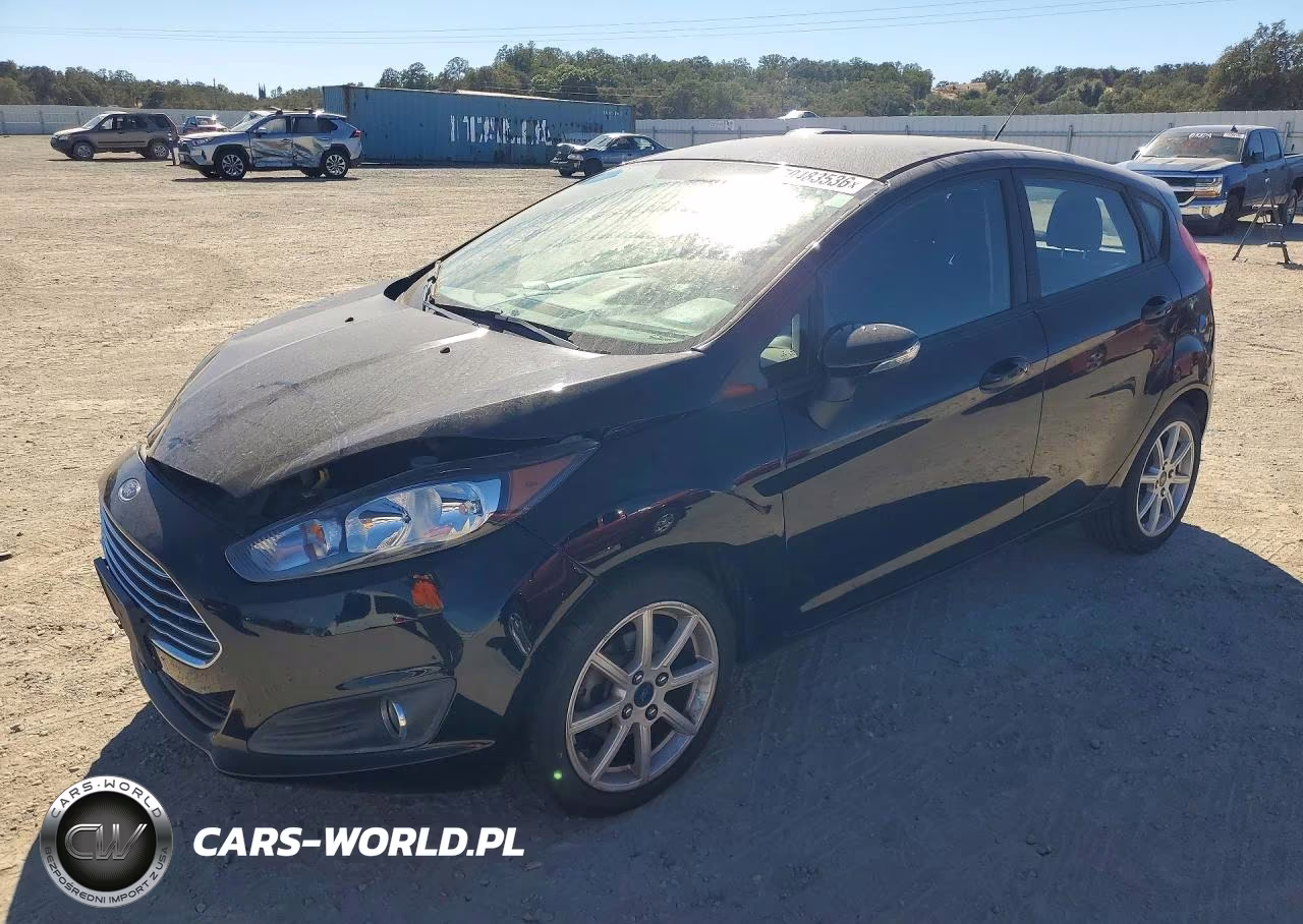 2016 Ford Fiesta Se – zdjęcie 1 z 12