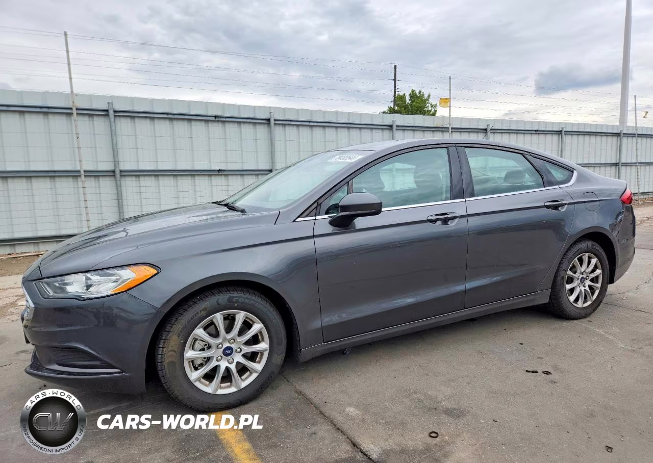 2018 Ford Fusion S VIN:3FA6P0G75JR232254 - 1